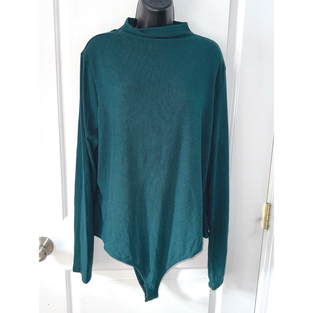 White Birch dark green turtleneck long sleeve bodysuit